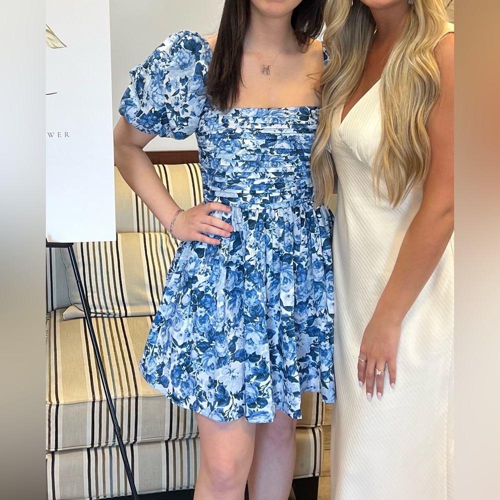 Abercrombie sleeve dress